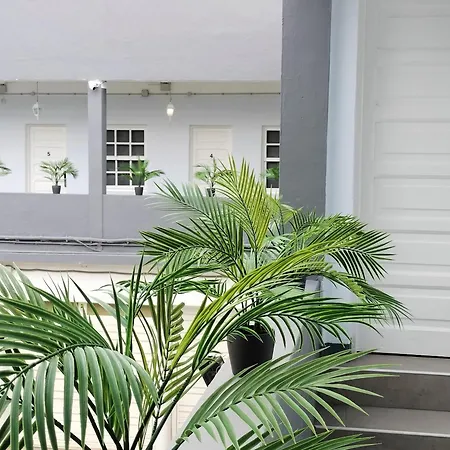 Bed & Breakfast Room27- Center *