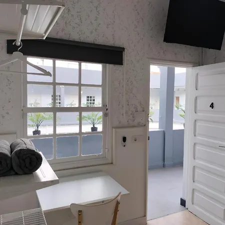 Bed & Breakfast Room27- Center *