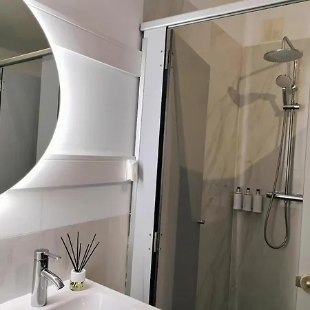 Room27- Center Bed & Breakfast La Laguna (Tenerife)